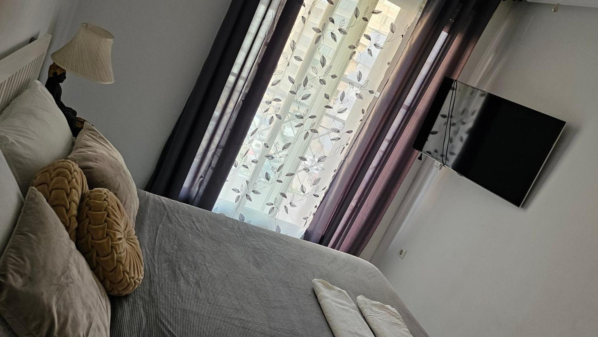 Sunny Atico Boliches Apartamento